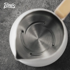 600ml Stainless Steel Coffee Milk Frothing Pitcher with Measurement Markings